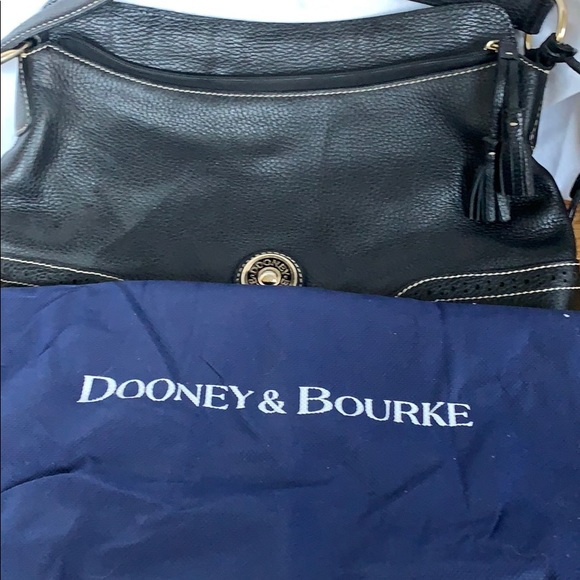 Dooney & Bourke black leather purse - Picture 5 of 5